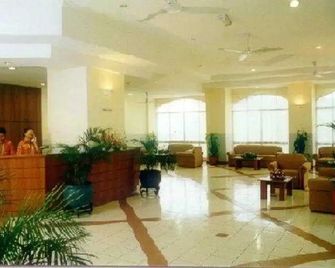 Marina Travellers Suite @ Marina Court Resort Condo - Kota Kinabalu