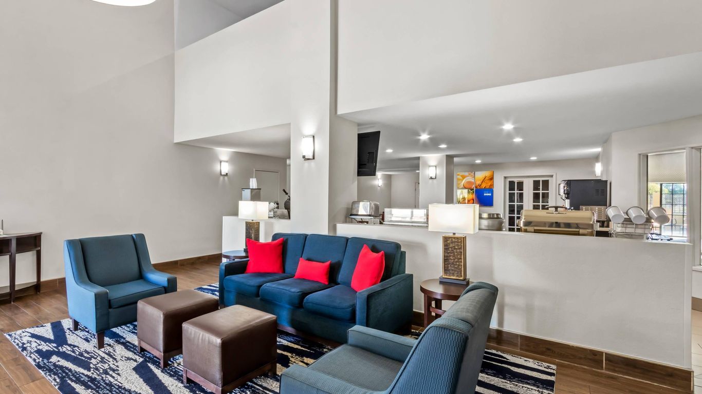 Comfort Inn & Suites Surprise Near Sun City West