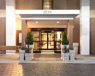 Holiday Inn Express Winston-Salem - Winston-Salem - Rakennus