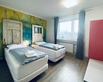 هوتل ميكلنهايدي هانوفر - هانوفر - غرفة نوم