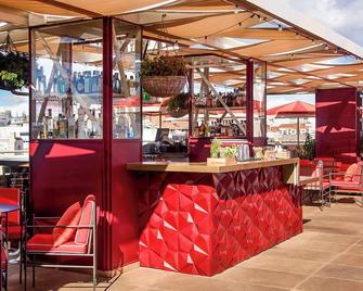 Umusic Hotel Madrid - Madrid - Bar