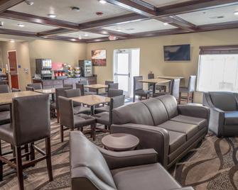 Cobblestone Hotel & Suites - Lamar - Lamar - Lounge