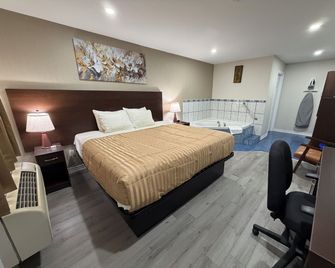 Perth Plaza Motel - Perth
