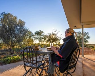 Cooper's Country Lodge - Eromanga - Balcón