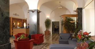 Hotel Vecchio Mulino - מונופולי - לובי