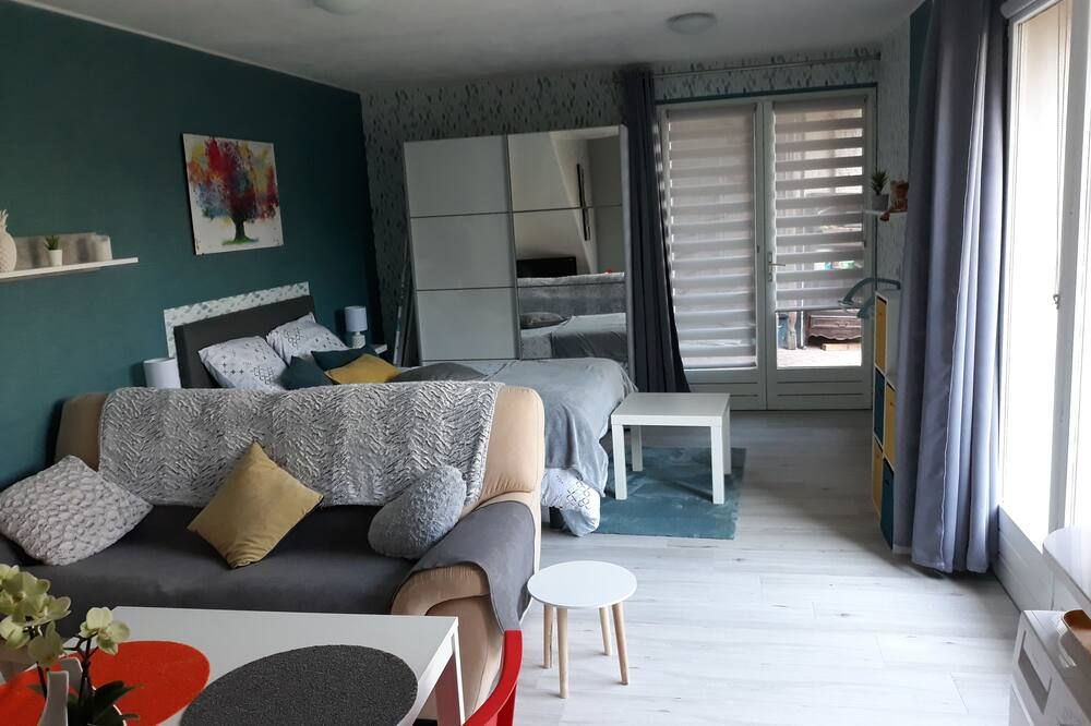 A nest in Epleumie St Apollinaire 21850 - Saint-Apollinaire - Camera da letto