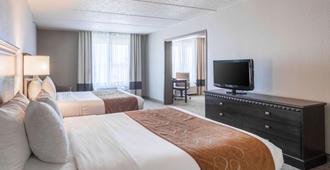 Comfort Suites Austin Airport - Austin - Bedroom