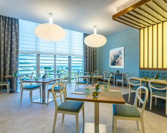 Hilton Garden Inn Tanger City Center - Tangier - Restaurant