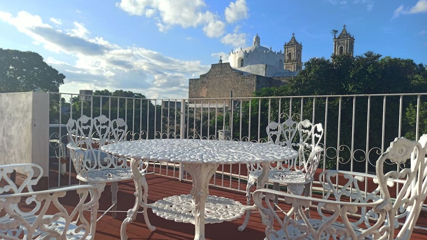 Hotel Catedral Valladolid Yucatan