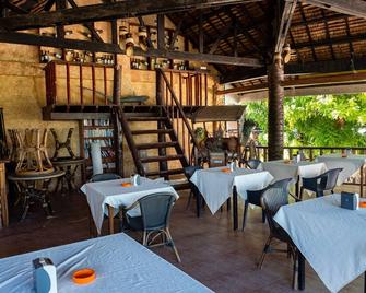 Hippocampus Beach Resort - Daanbantayan - Restaurant