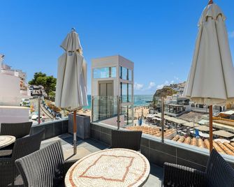 Hotel Carvoeiro Plaza - Praia do Carvoeiro - Balcón