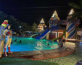 Golden Palace Hotel - Tagum - Pool