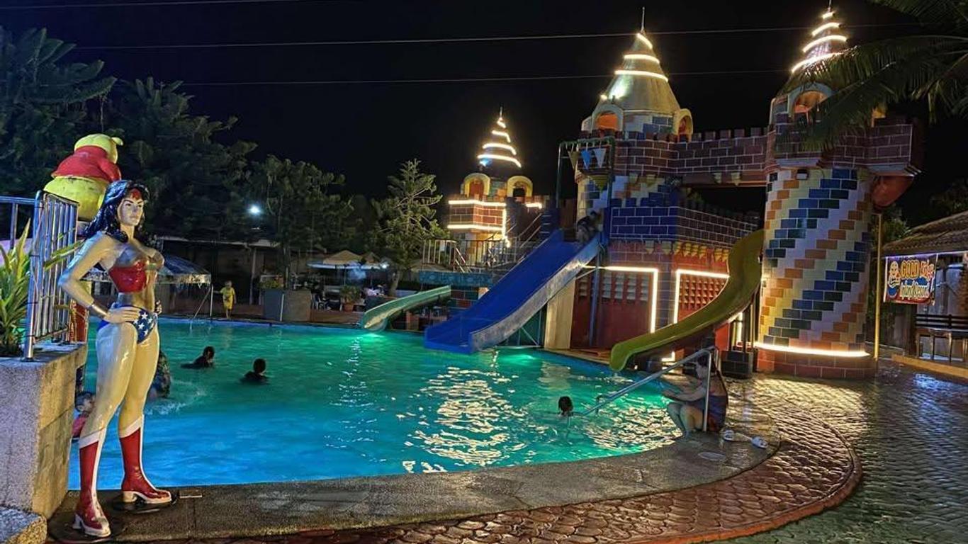 Golden Palace Hotel