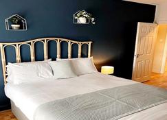 Bridgewater five 'for a boutique stay by the sea' - Morecambe - Schlafzimmer