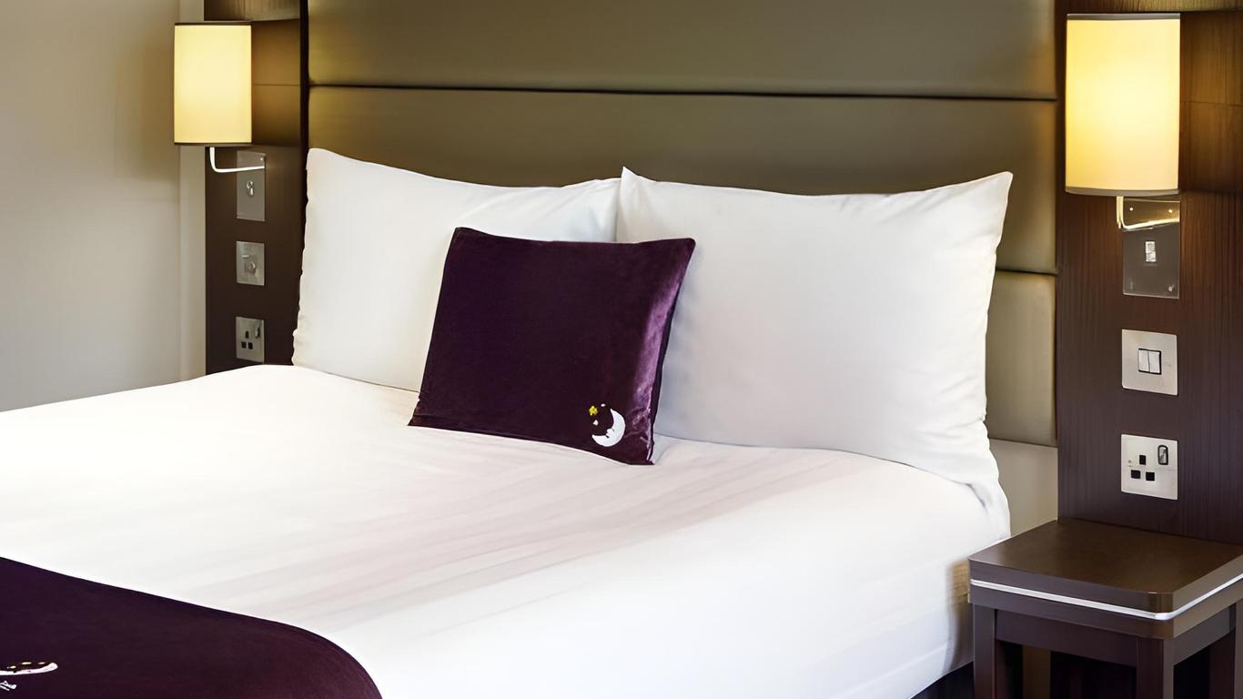 Premier Inn Bagshot