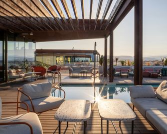 ذا سوشيال هوب فلورانس لافاجنيني - فلورنس - شرفة