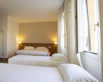 Mistral2 Hotel - Oristano - Slaapkamer