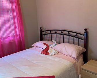 Beautiful Paradise Hill Villa near Beach - Blanchisseuse - Bedroom