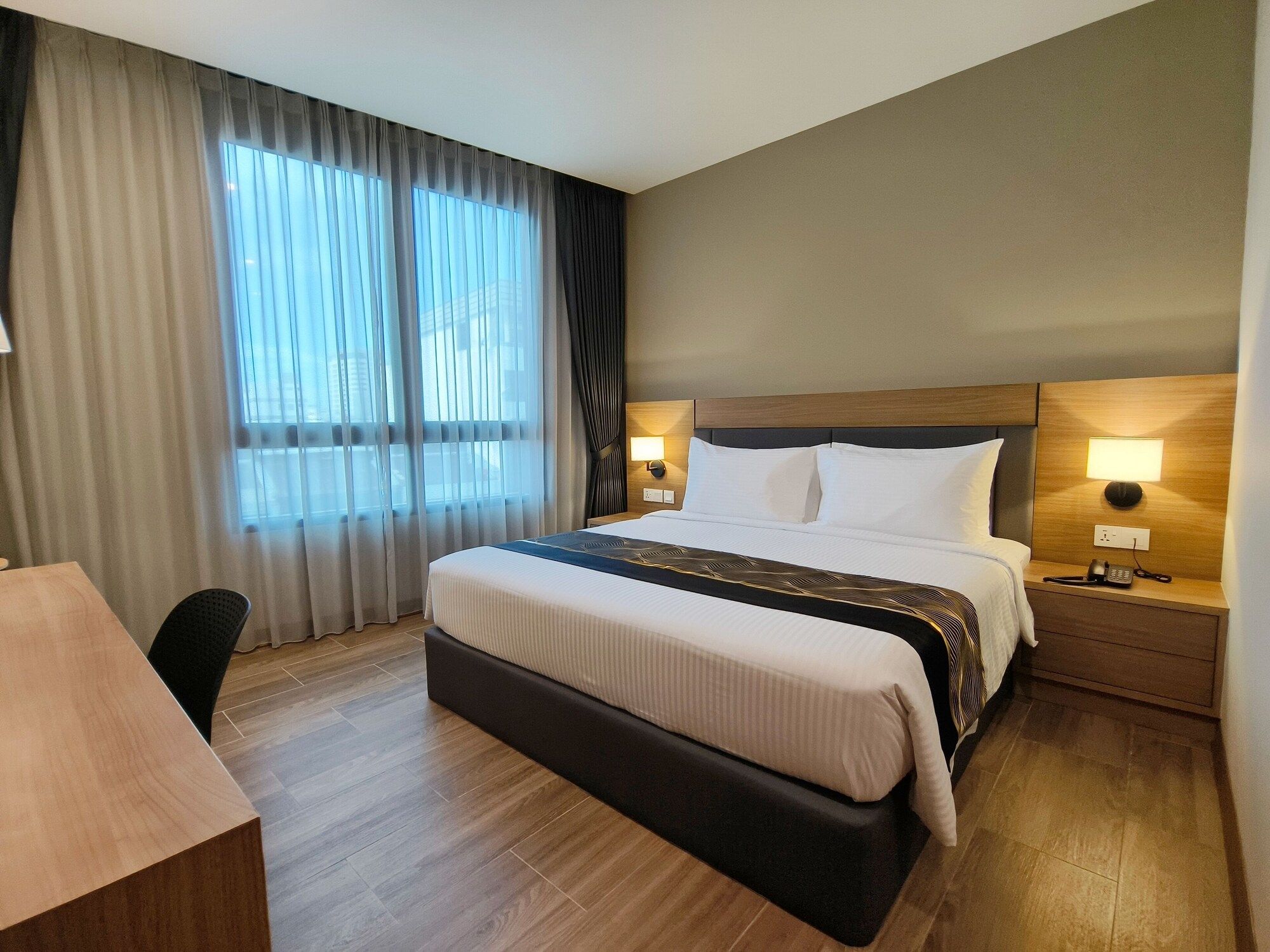 Zoom Hotel thumbnail 3