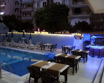 Diamond Hotel - Alanya - Piscina