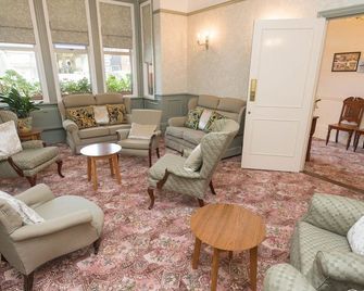 Chudleigh Hotel - Clacton-on-Sea - Living room