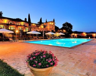 Ripa Relais Colle Del Sole - Perugia - Pool