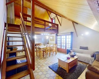 Casa-Le Gerland : joli duplex dans chalet St-Véran - Saint-Véran - Sala de estar