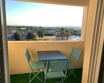 studio T1 - Signes - Balcon