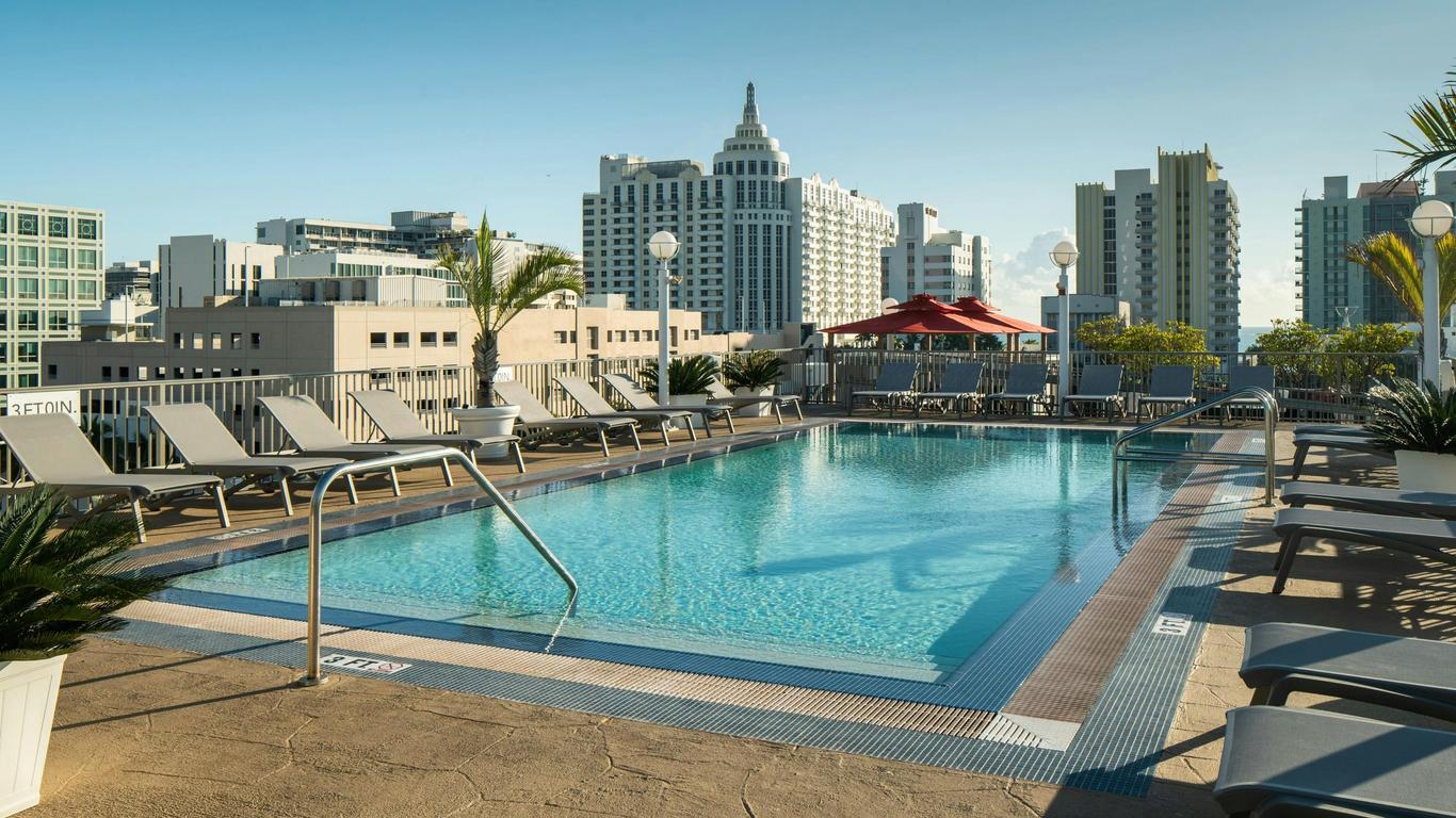 Courtyard by Marriott Miami Beach South Beach