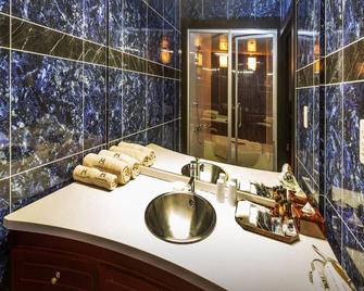 King Ambassador Hotel Kumagaya - Kumagaya - Baño