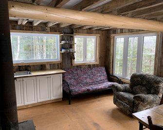 Lovely Cabin Rental for Weekend Getaways near Montreal - Saint-Jean-de-Matha