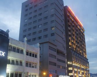 Hotel Excelsior - Ipoh - Bygning