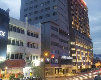 Hotel Excelsior - Ipoh - Byggnad