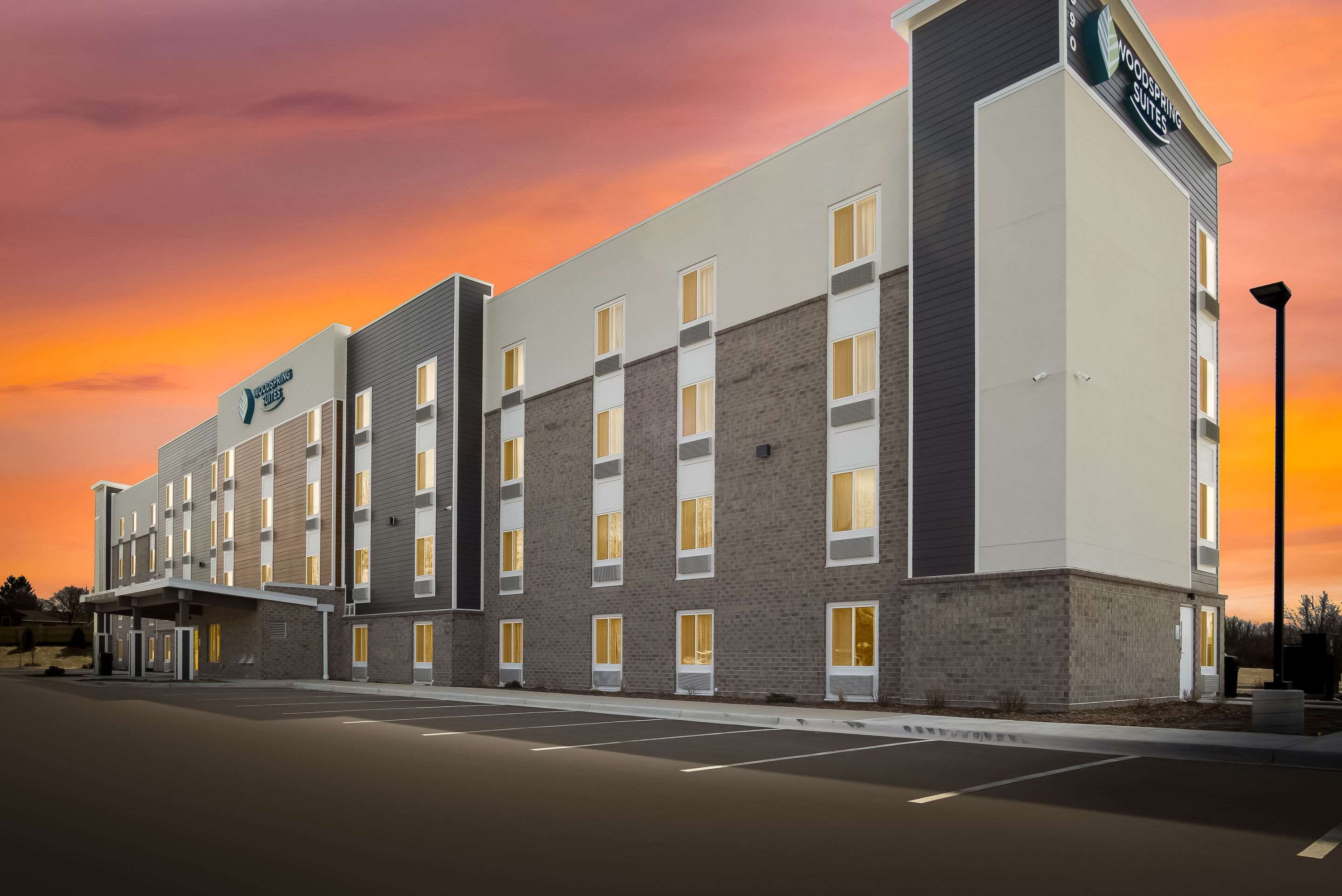 Woodspring Suites Grand Rapids Kentwood thumbnail 2