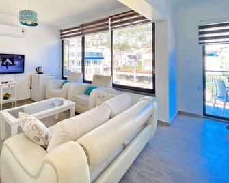 Nur Suites & Hotels - Kalkan - Wohnzimmer