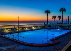 Fountain Beach Resort - Daytona Beach - Pool