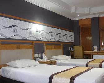 Hotel Yasmin - Jayapura - Habitación