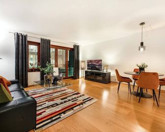 تجوفهولمان ٓ اس هوم - أوسلو - غرفة معيشة