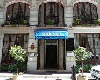 Logis Le Midland - Βισύ - Κτίριο