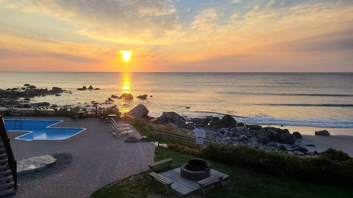 وايت بوينت بيتش ريزورت