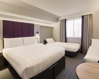 Premier Inn Braintree - Freeport Village - Braintree - Bedroom