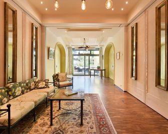 Hotel Hirschen - Freiburg im Breisgau - Lobby