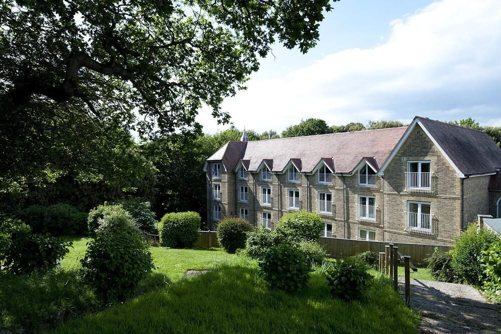 The Broadway Park Hotel - סנדאון - בניין