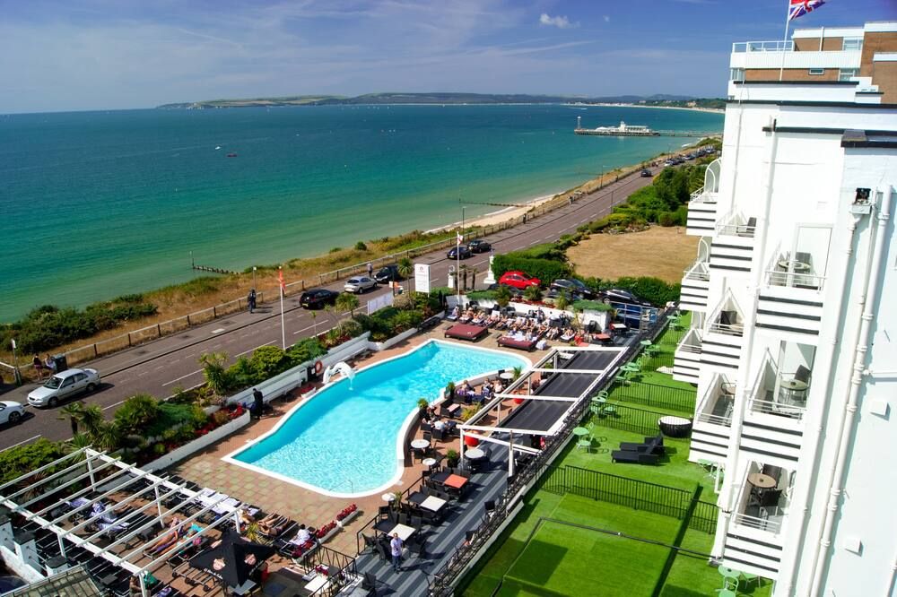 Cumberland Hotel - Oceana Collection - בורנמאות' - בריכה