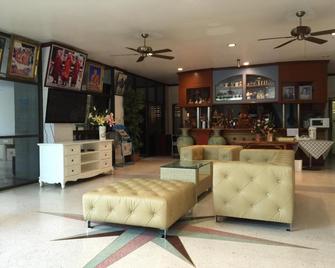 Metro Residence - Surin