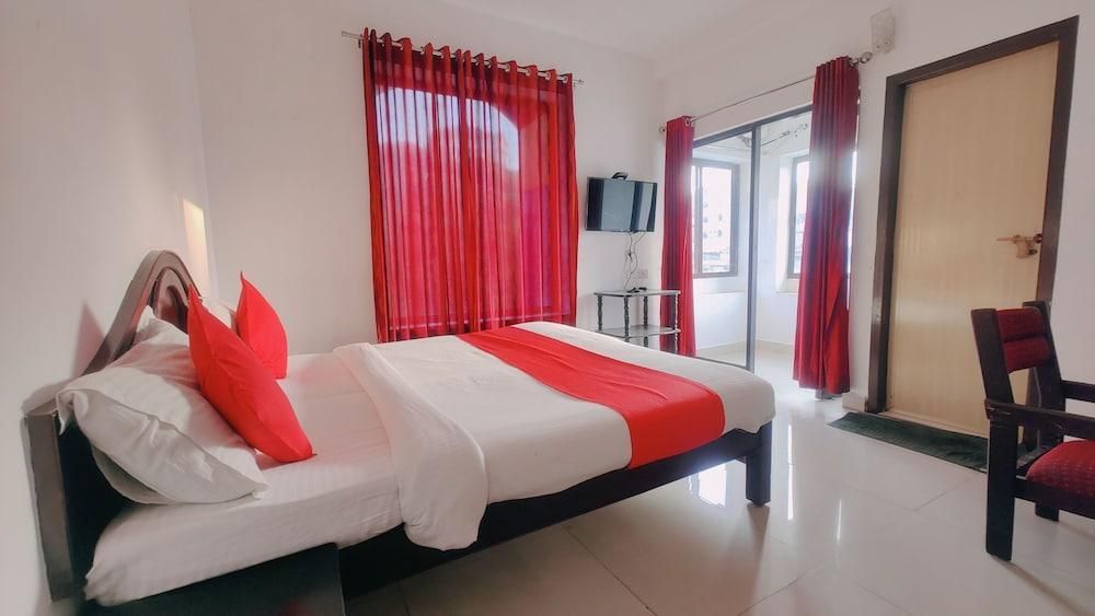 Karthika Residency - מונאר - חדר שינה