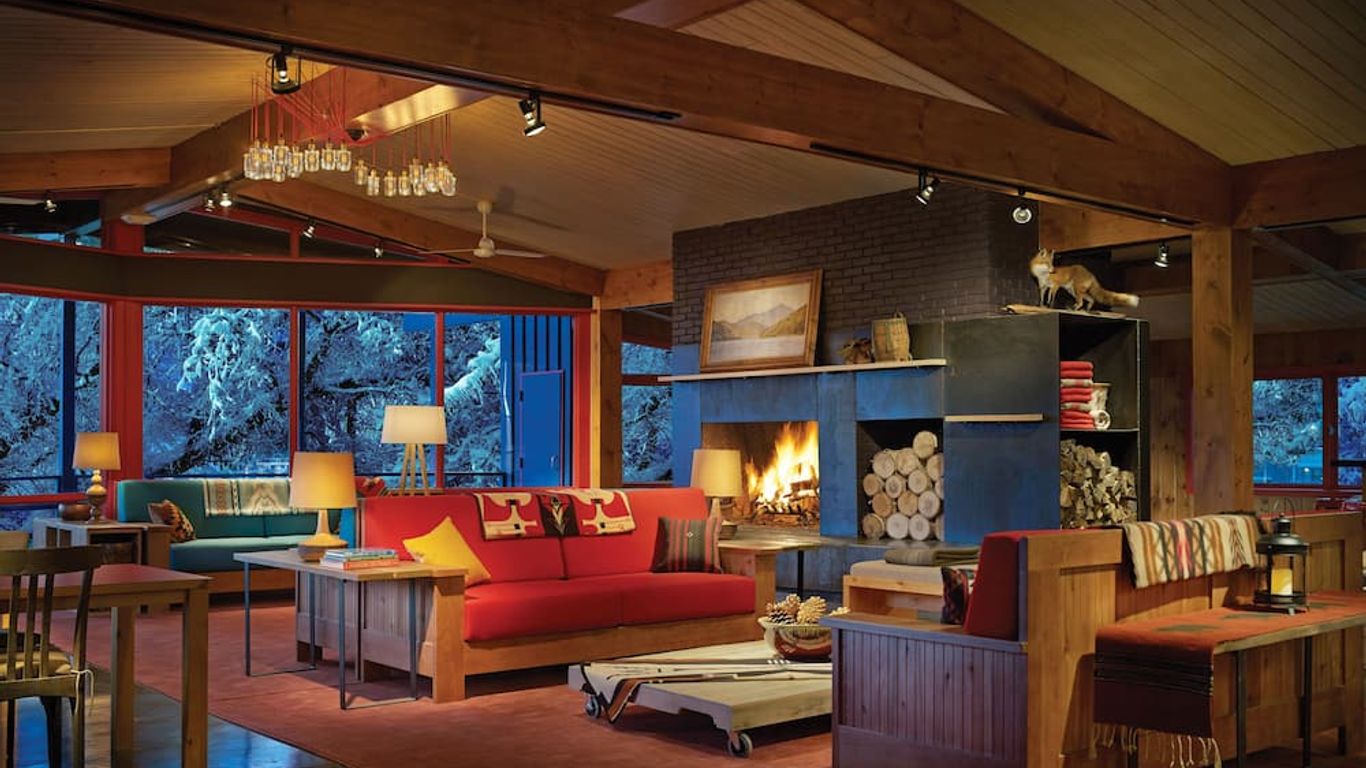 Lake House at High Peaks Resort