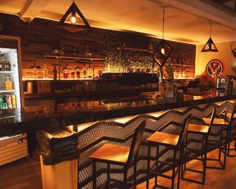 Mezcal Hostel - Cancún - Bar