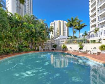 Ocean Sands Resort - Main Beach - Pool
