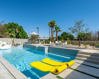 Boojum Ranch! Midcentury! 2 King Masters! Pool! Spa! Firepit! Mt Views! - Palm Springs - Piscina